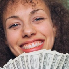 0210_woman-money-lottery-winner_400x4001-300x300111