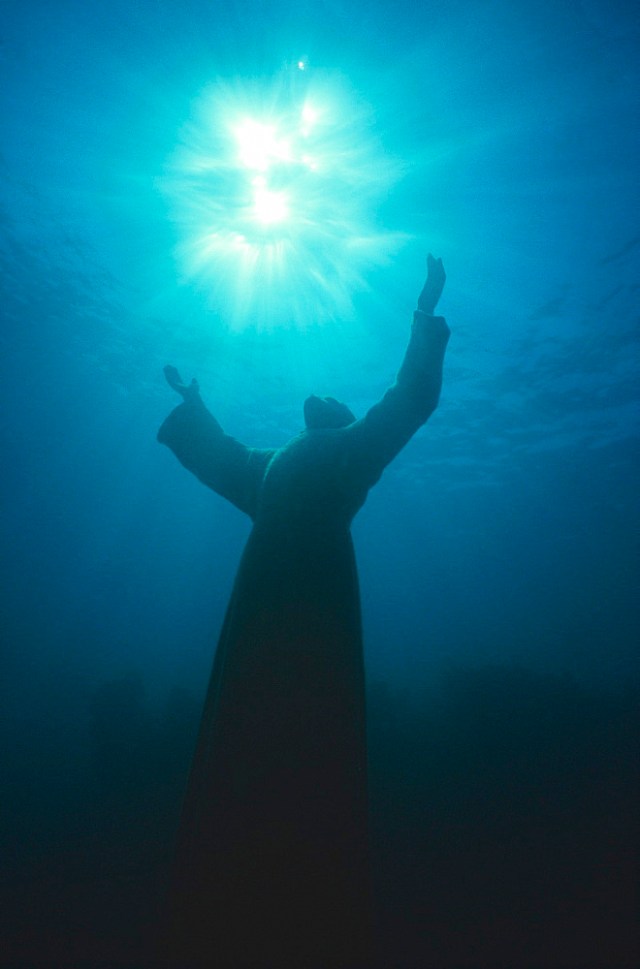 'Christ of the Abyss' statue, Pennekamp State Park, Key Largo, Florida, USA.